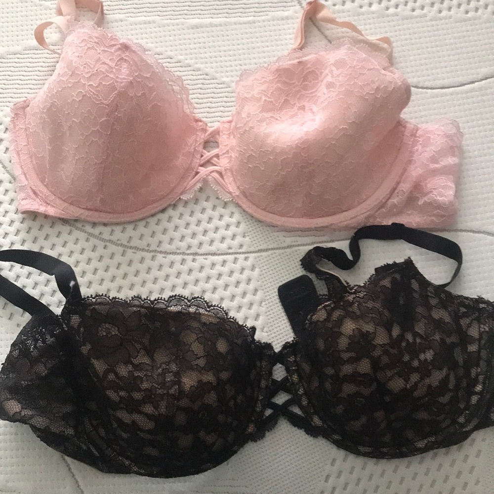 Lightly lined lace balconette bras